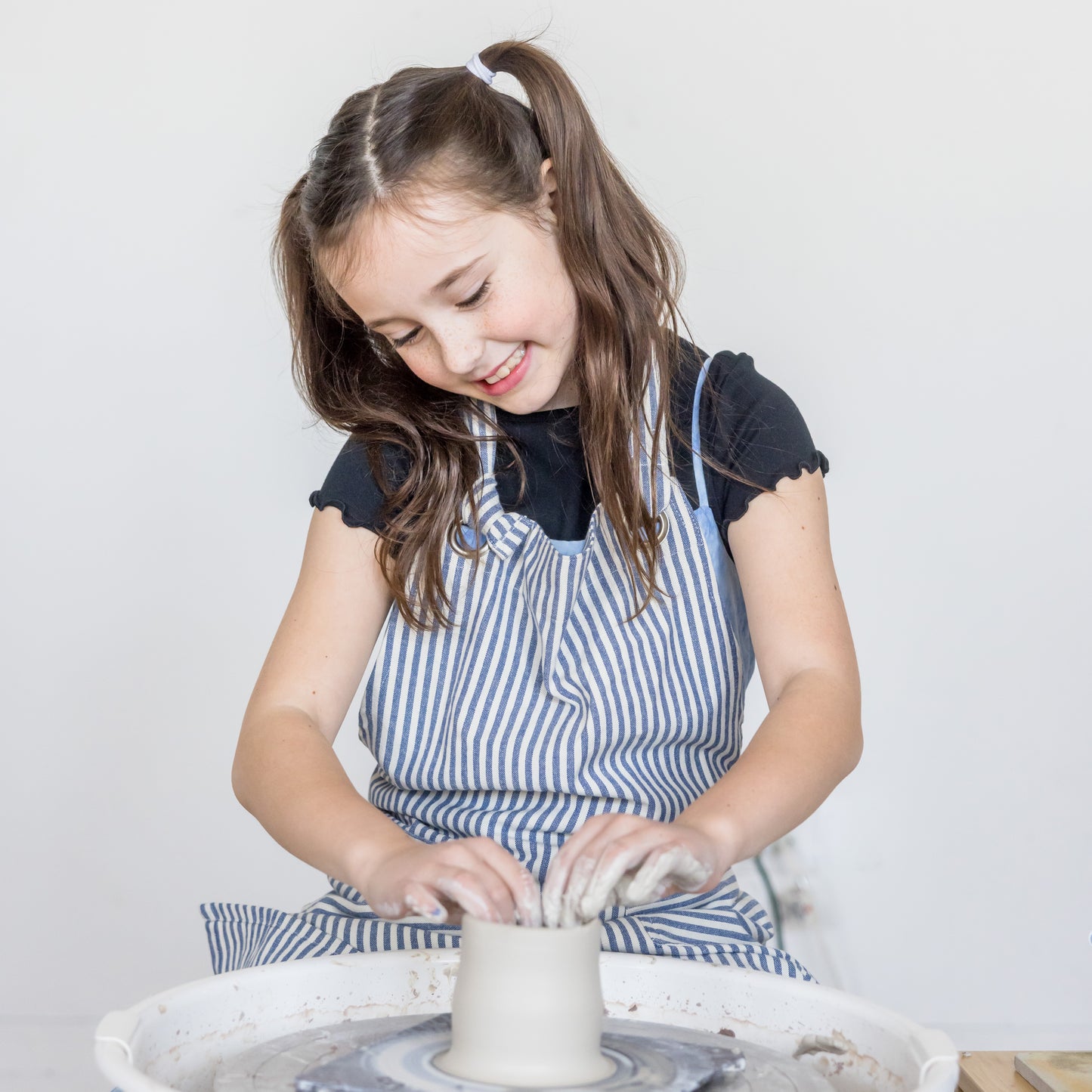 MADE in Clay Wheelthrowing School's Out Camp (Ages 9 - 13): Lunch Hour